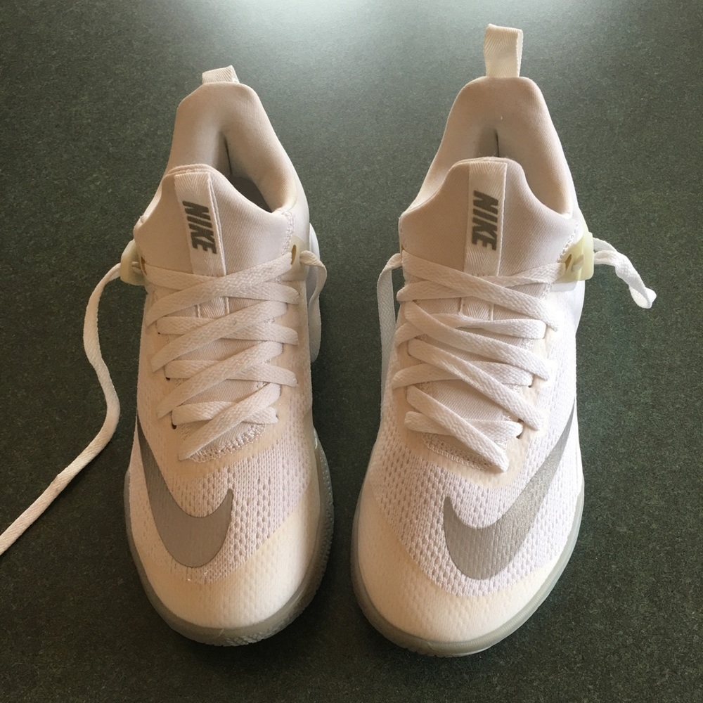 Women’s Nike Zoom Shift Basketball Shoes